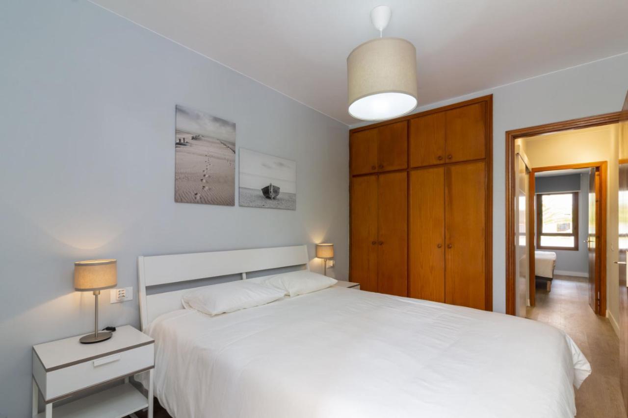 Homeforguest New Modern Apartment With Pool 阿罗纳 外观 照片